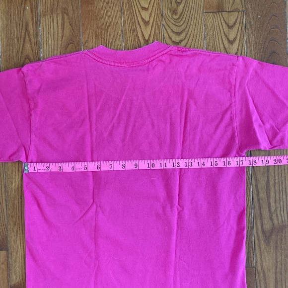 Universal Studios 2000 Betty Boop pink vintage short sleeve tee 100% cotton. - Picture 5 of 12